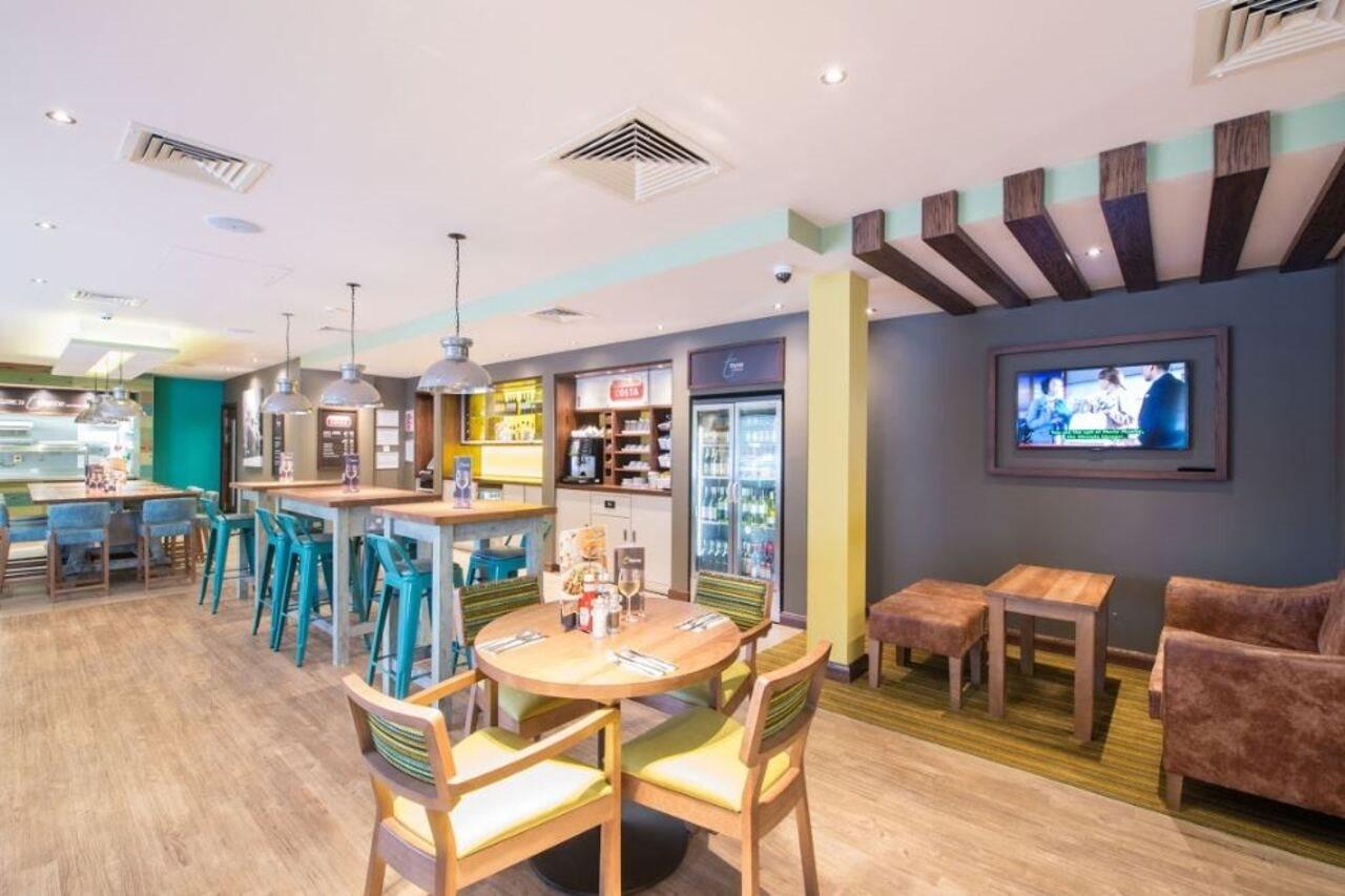 Premier Inn Hitchin Town Centre Zewnętrze zdjęcie